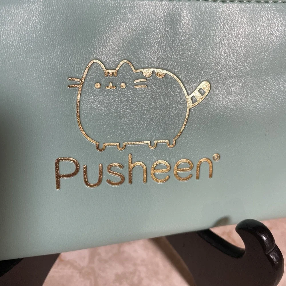 Pusheen the Cat Mint Colored Pencil Pouch with Gold Metal Zipper‎